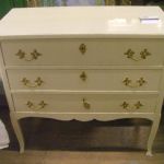357 2379 CHEST OF DRAWERS